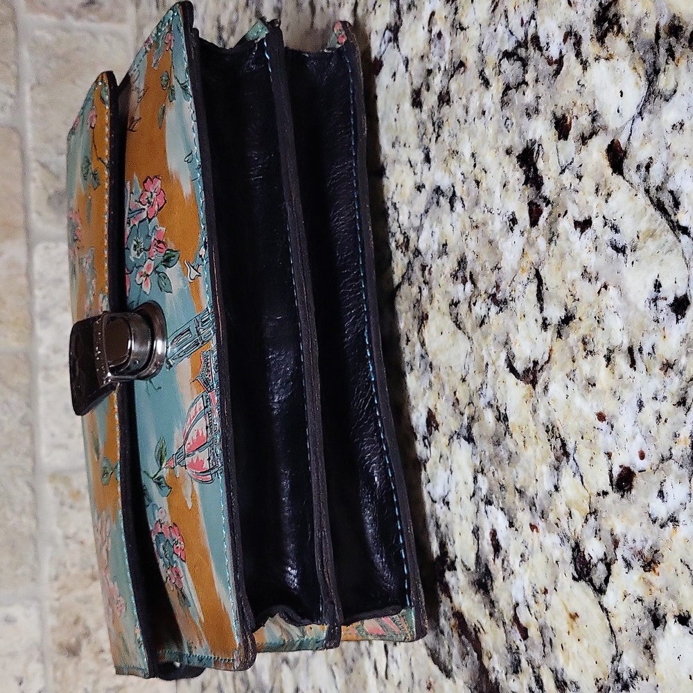 Patricia Nash Beautiful Girl Crossbody - Picture 4 of 10